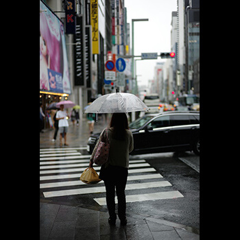 Dobre krzesła do ćwiczeń w domu: Wybór idealnego sprzętu dla komfortowego treningu